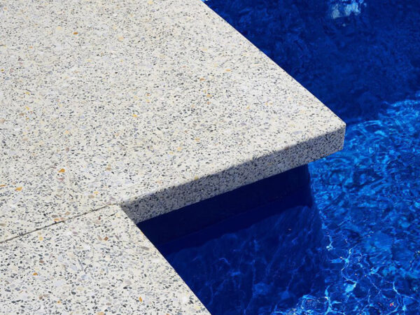 cantilevered-concrete-pool-coping-adelaide-concrete